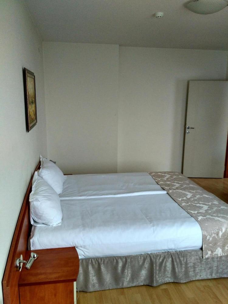 Philippopolis Hotel Plovdiv Bagian luar foto