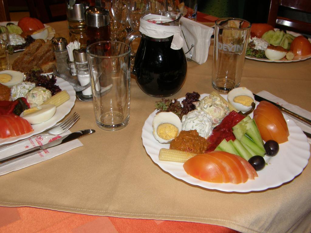 Philippopolis Hotel Plovdiv Bagian luar foto